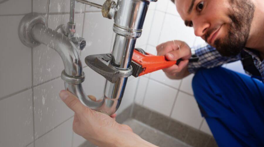 Professional same day plumber services in Forman, ND